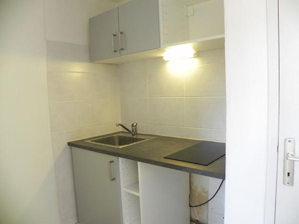 Location appartement Montpellier - 1 pièce(s) - 16 m² - 385 €/mois