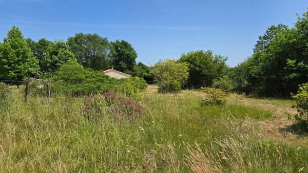 MAISON 5P + GARAGE + GRAND JARDIN - ENVIRONNEMENT CAMPAGNE