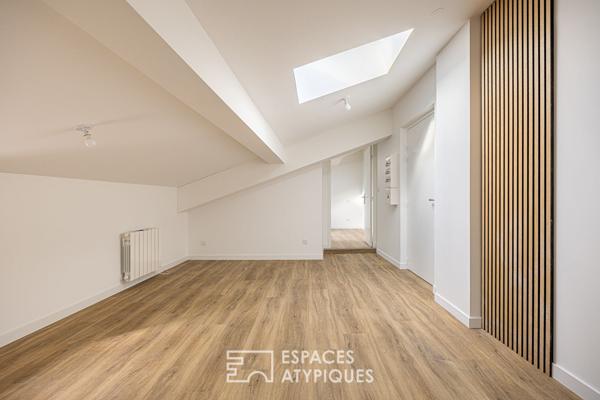 Appartement T2 rénové en dernier étage