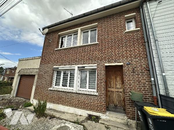 MAISON - 4 CHAMBRES - GARAGE - JARDIN