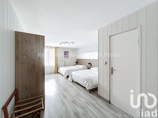 Immeuble à vendre 1 630 m² Pithiviers