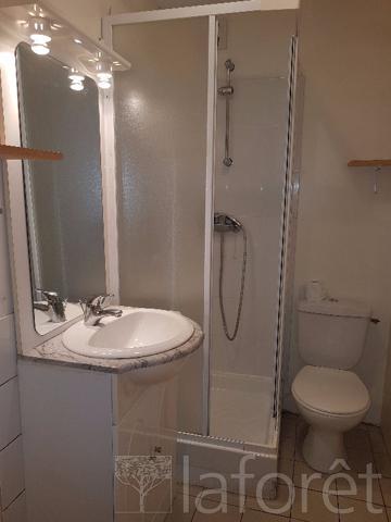 Achat immeuble près de POUILLON - 367 m² - 379 400 €