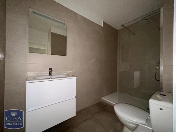Appartement à louer 1 pièce 27.88m² Saint-Étienne (42000)