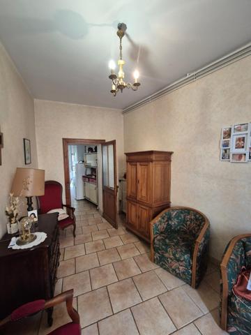 CARMAUX, GRANDE MAISON DE 147M