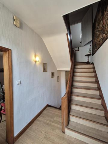 CARMAUX, GRANDE MAISON DE 147M