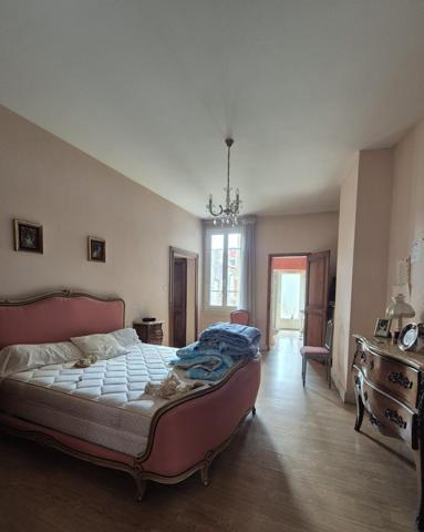 CARMAUX, GRANDE MAISON DE 147M