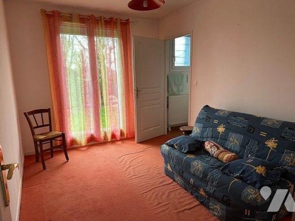 A VENDRE Maison individuelle de 2008 à FRANQUEVILLE-SAINT-PIERRE (76520), d'une surface habitab...