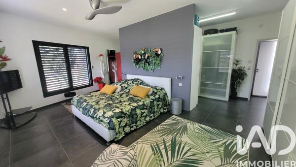 Maison à vendre 5 pièces 187 m² Morières-lès-Avignon