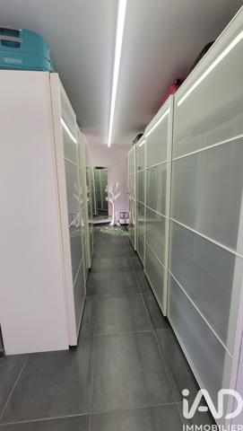 Maison à vendre 5 pièces 187 m² Morières-lès-Avignon