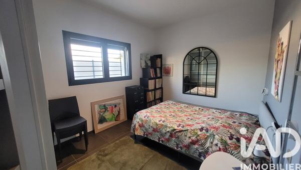 Maison à vendre 5 pièces 187 m² Morières-lès-Avignon