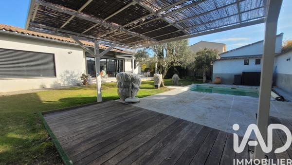 Maison à vendre 5 pièces 187 m² Morières-lès-Avignon