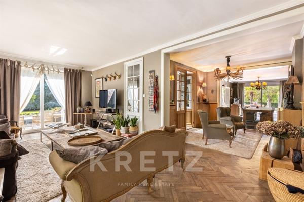 Demeure anglo-normande au coeur d'un parc arboré