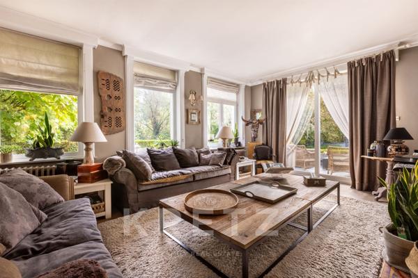 Demeure anglo-normande au coeur d'un parc arboré