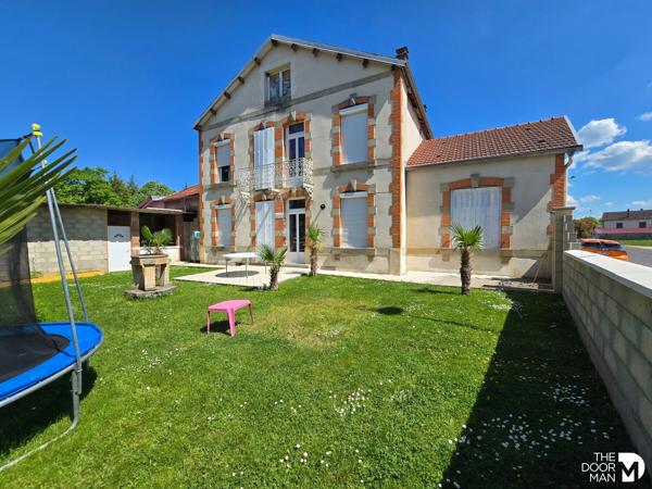 Maison - À vendre - 270 m² - BOURBONNE-LES-BAINS | The Door Man