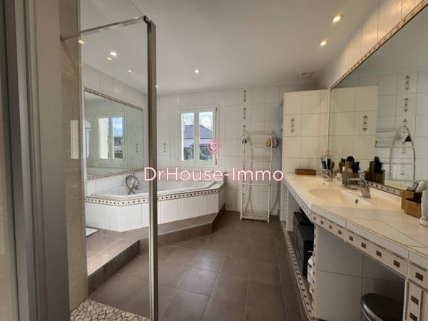 Maison à vendre 4 pièces de 200 m²