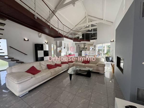 Maison à vendre 4 pièces de 200 m²