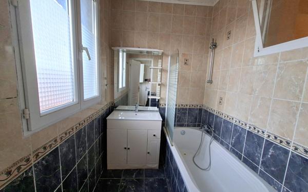 Appartement à vendre    3 pièces •  Aumetz