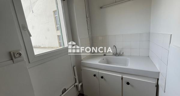 Location Appartement 3 pièces 60.87 m² - Bourg-lès-valence 26500