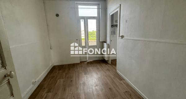 Location Appartement 3 pièces 60.87 m² - Bourg-lès-valence 26500