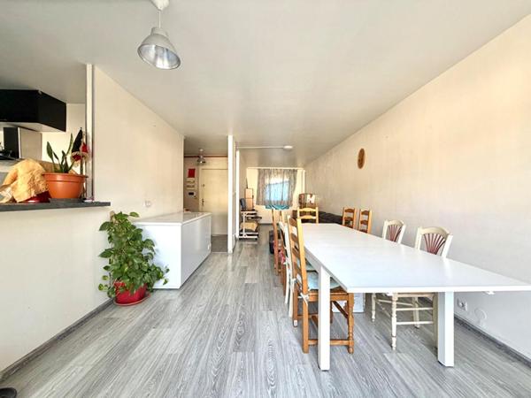 Appartement Evry-Courcouronnes 6 pièces proche RER et centre-ville