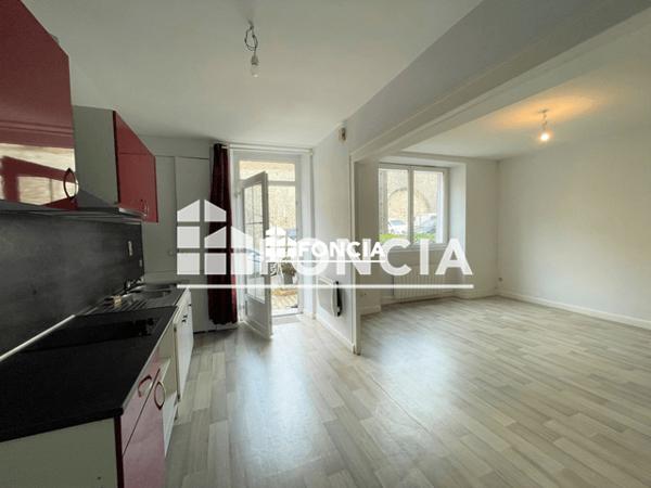 Location Appartement 2 pièces 35.03 m² - 2 AVENUE D'HAUSSEZ Voiron 38500