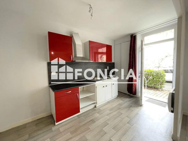 Location Appartement 2 pièces 35.03 m² - 2 AVENUE D'HAUSSEZ Voiron 38500
