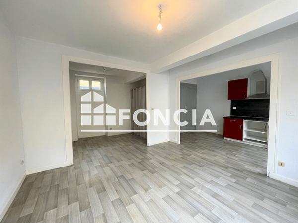 Location Appartement 2 pièces 35.03 m² - 2 AVENUE D'HAUSSEZ Voiron 38500