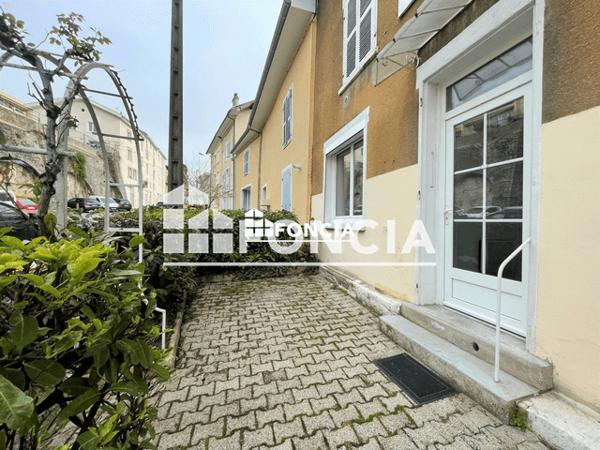 Location Appartement 2 pièces 35.03 m² - 2 AVENUE D'HAUSSEZ Voiron 38500