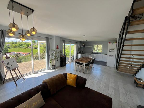 Villa avec piscine à Hasparren