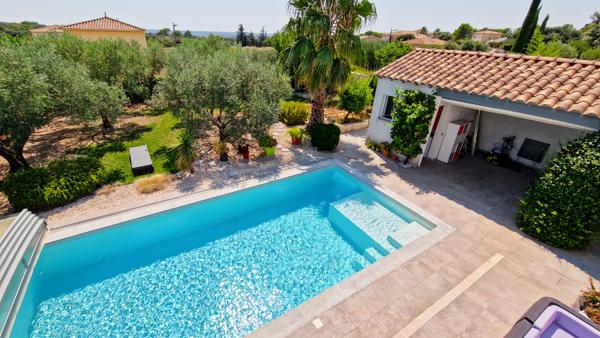 Uzès (30700) Superbe villa à vendre, à seulement 3 minutes d'Uzès