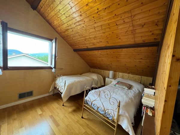 Maison à vendre 7 pièces proche de MACON (71)