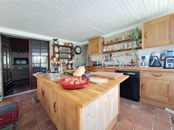 Maison à vendre à Chef-Boutonne (79110) - Deux-Sèvres