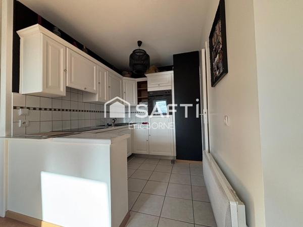 Superbe appartement T2 ,en coeur de ville - ascenseur , parking privatif