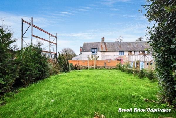 Maison à vendre 9 pièces NOTRE DAME DU TOUCHET (50)