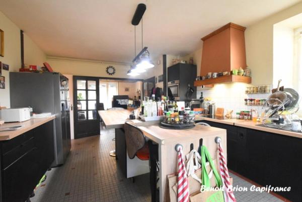 Maison à vendre 9 pièces NOTRE DAME DU TOUCHET (50)