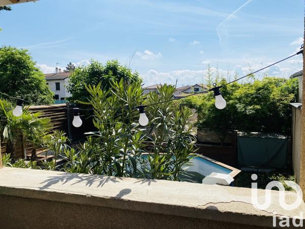 Maison à vendre 5 pièces 97 m² Saint-Romain-le-Puy