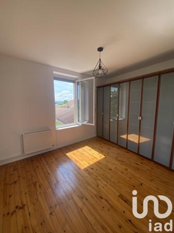 Maison à vendre 5 pièces 97 m² Saint-Romain-le-Puy