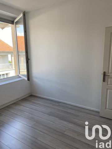Maison à vendre 5 pièces 97 m² Saint-Romain-le-Puy