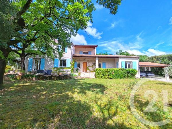 Maison à vendre  6 pièces - 189,59 m 2   FORCALQUIER  - 04
