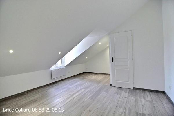 60180 NOGENT SUR OISE Maison de ville 2 chambres intégralement rénovée