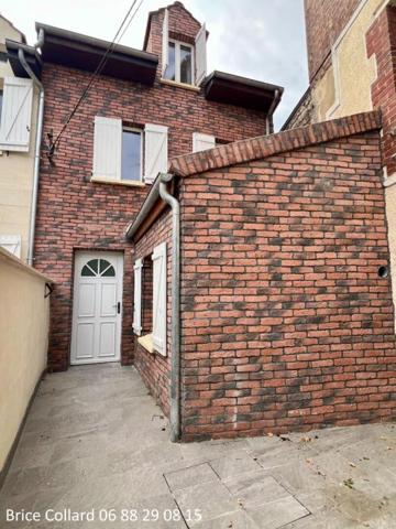 60180 NOGENT SUR OISE Maison de ville 2 chambres intégralement rénovée