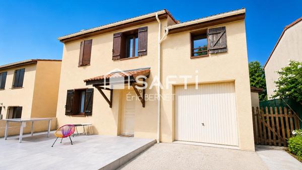 Maison non mitoyenne , beaux volumes