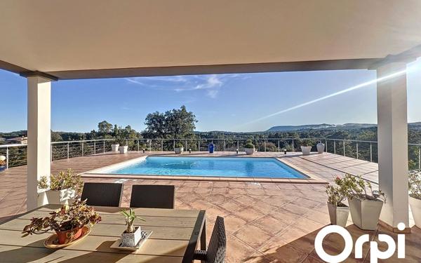 Maison à vendre    3 pièces •  Zonza