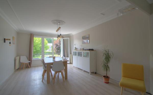 Maison à vendre    6 pièces •  La Chapelle-Saint-Mesmin