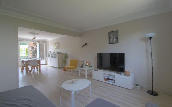 Maison à vendre    6 pièces •  La Chapelle-Saint-Mesmin