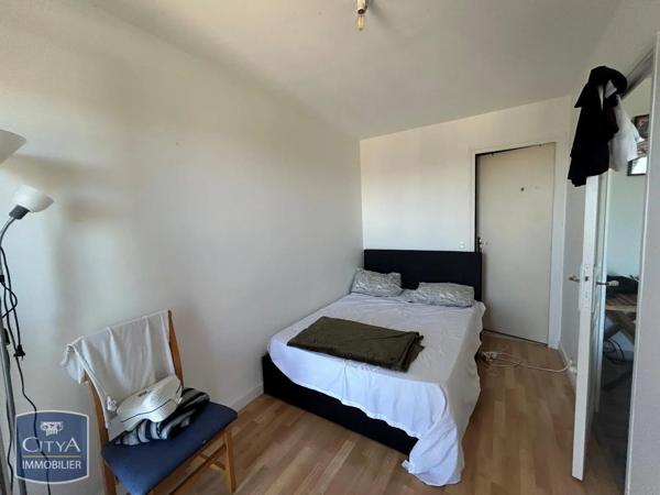 Appartement à louer 2 pièces 37.1m² Blois (41000)