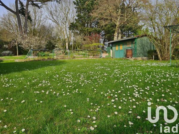 Maison traditionnelle 6 pièces de 121 m² à Saint-Quay-Portrieux (22410)