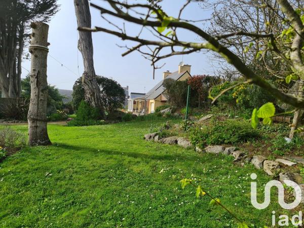 Maison traditionnelle 6 pièces de 121 m² à Saint-Quay-Portrieux (22410)