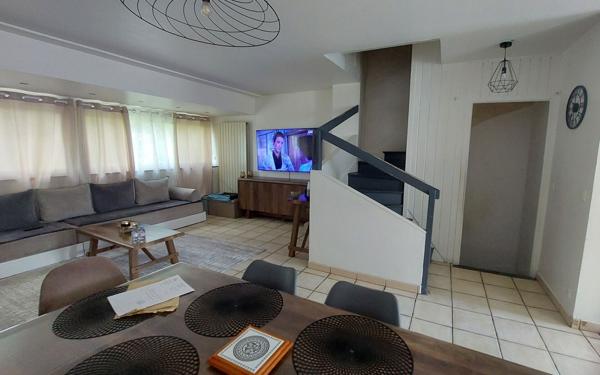 Maison à vendre    5 pièces • 100 m2 Bouffémont