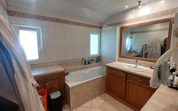 Maison à vendre    5 pièces • 100 m2 Bouffémont